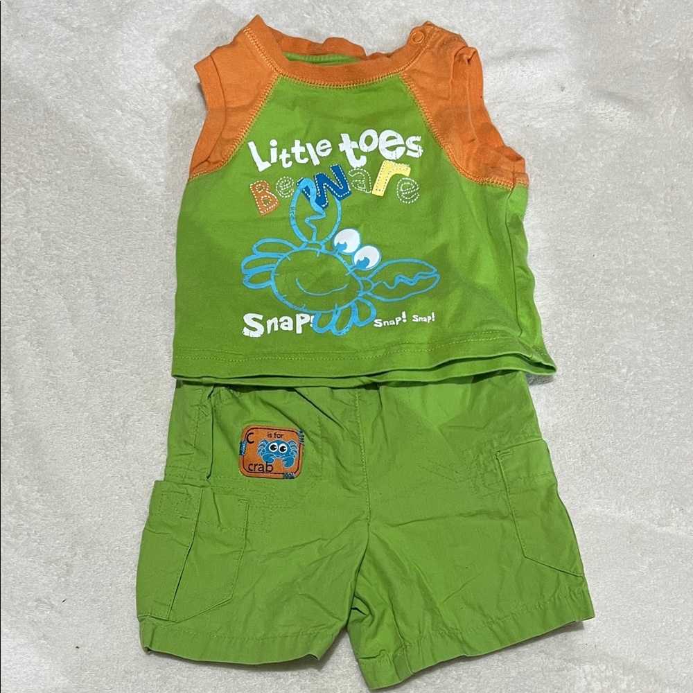 5/$30 Green and Orange Crab Graphic Baby Outfit